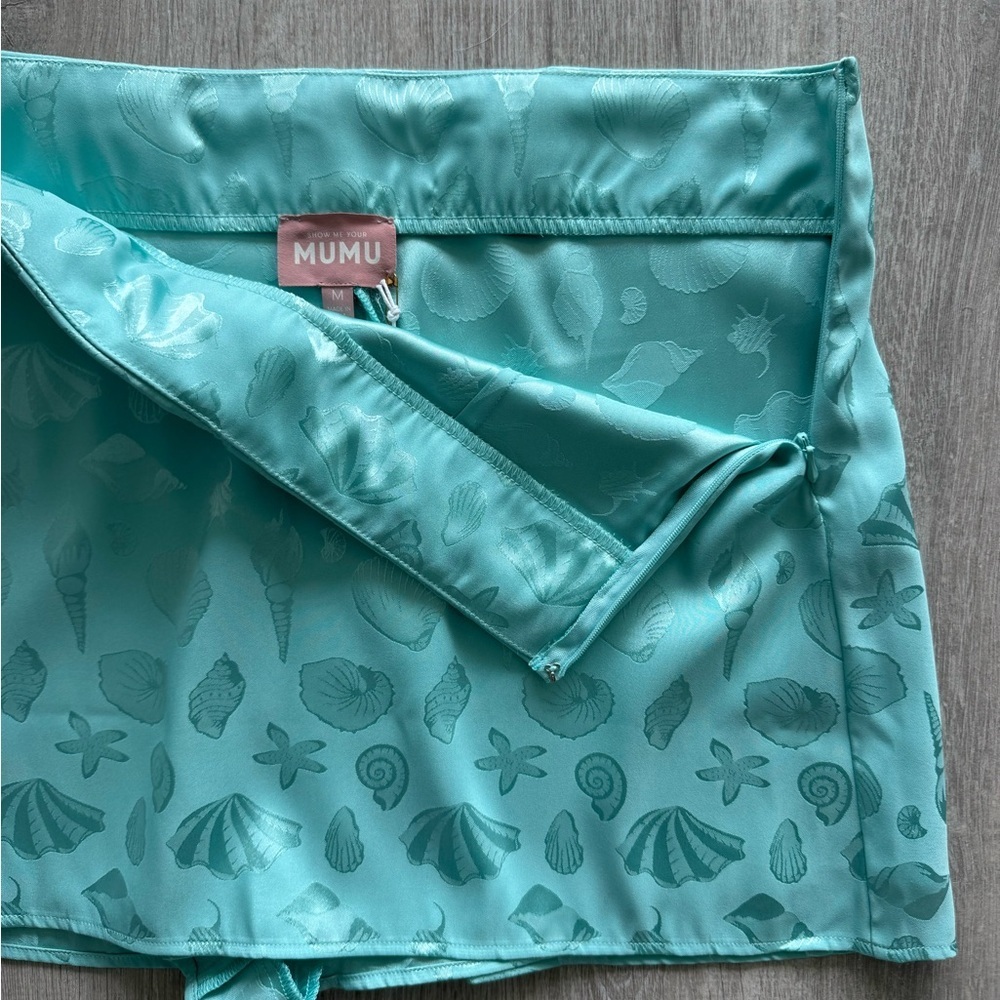 Show Me Your Mumu Aquamarine Shell Satin Skort Medium - Picture 5 of 8
